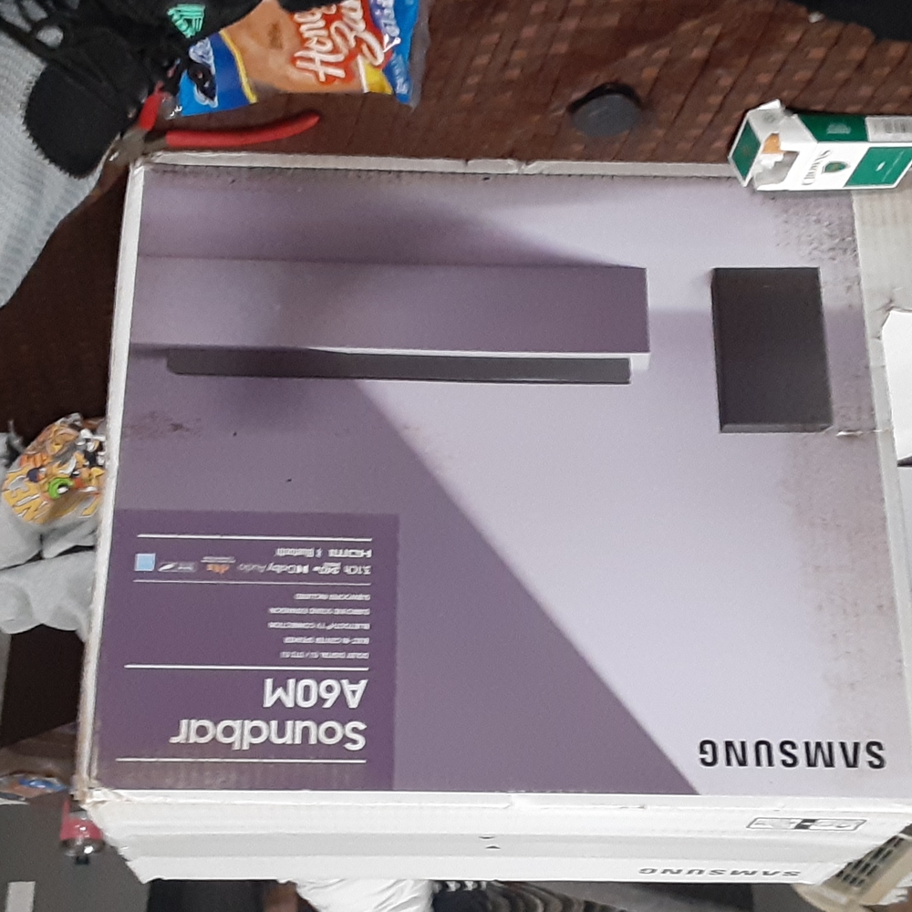 Sound bar - Picture 2 of 4